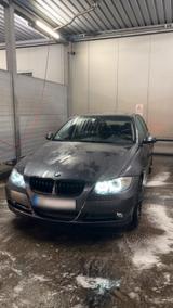 BMW E90 318i VfL, 111.000km - BMW 318: 318i E90