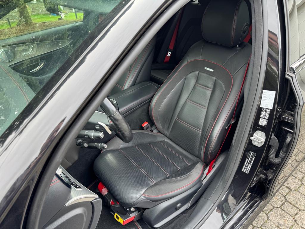 Mercedes-Benz E 43 AMG