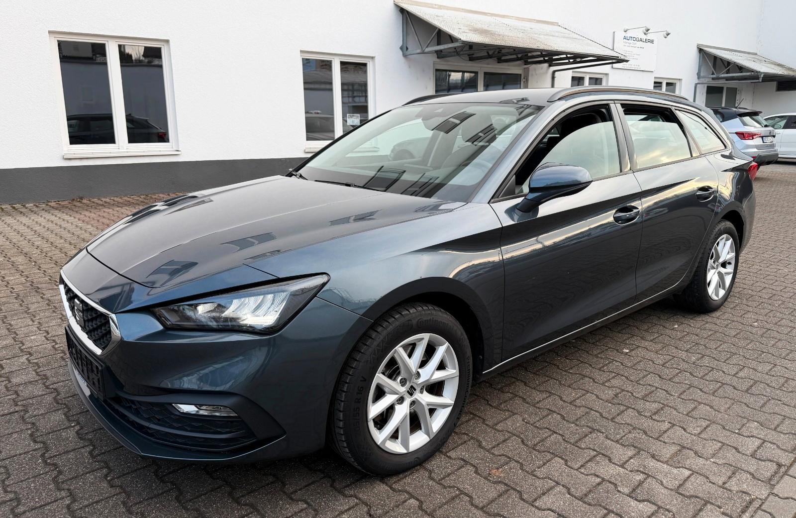 Seat Leon Sportstourer 2.0 TDI Style DSG NAVI/AHK/LED