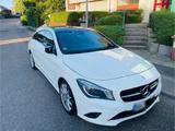 Mercedes-Benz CLA 180 Shooting Break - Mercedes-Benz CLA 180 in Stuttgart