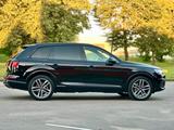 Audi Q7 3.0 TFSI quattro SQ7 exterior trim - Audi Q7: Von Privat