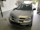 Mitsubishi Outlander 2.0 Intense 169.000KM... - Mitsubishi Outlander Intense mit Benzin-Antrieb