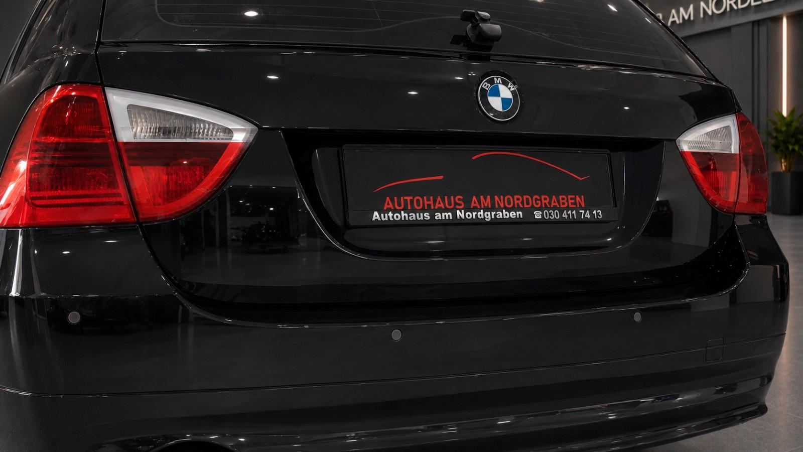 BMW 320 2006 — photo 12