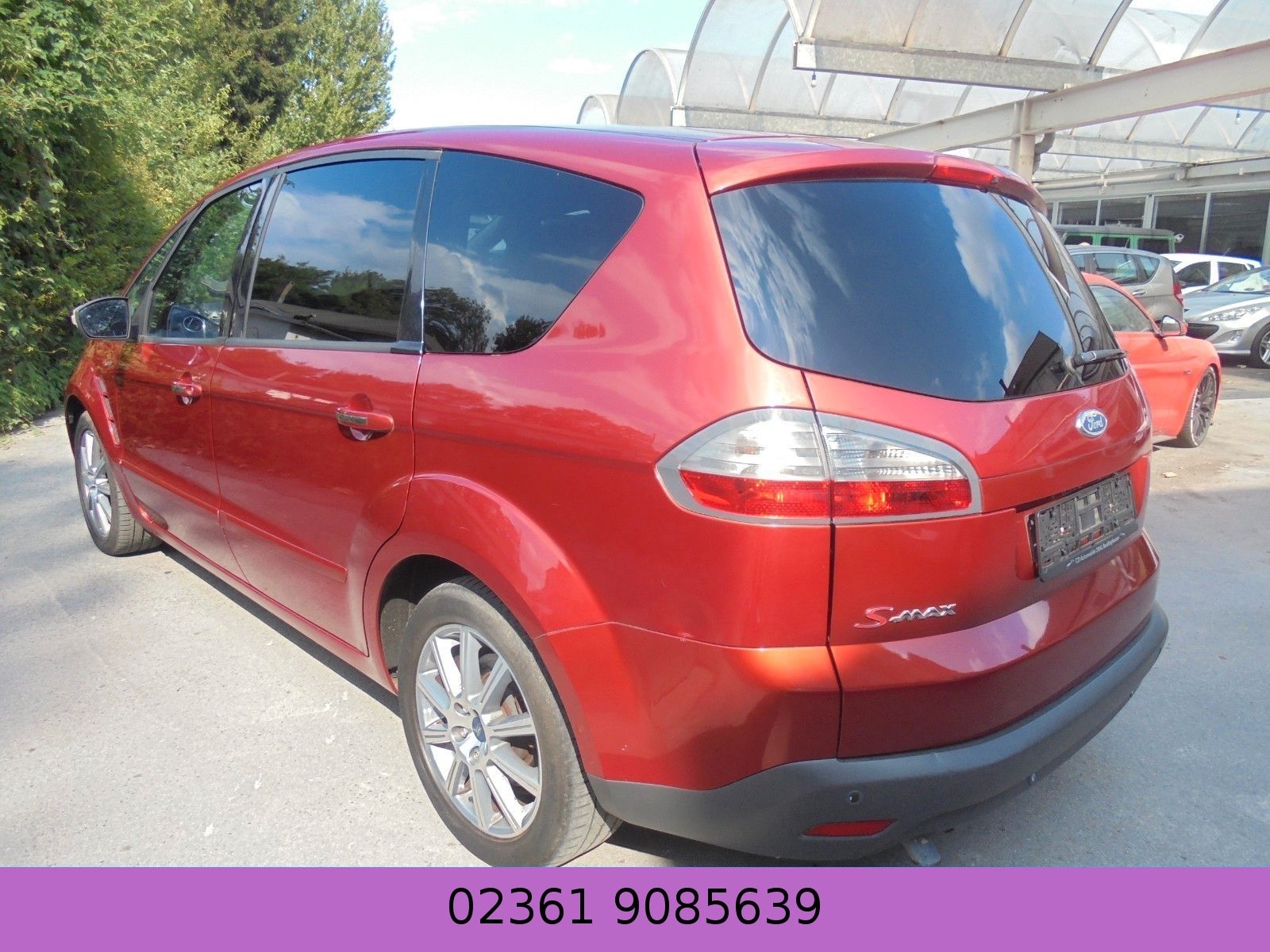 Fahrzeugabbildung Ford S-Max 2,3Titanium  Automatik/Klimaaut./7 Sitzer/