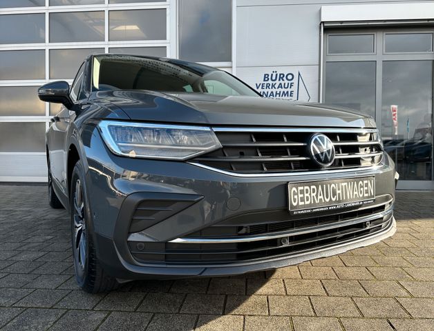 Volkswagen Tiguan 1.5 TSI OPF DSG Life 1HD AHK KAM 3J. GAR