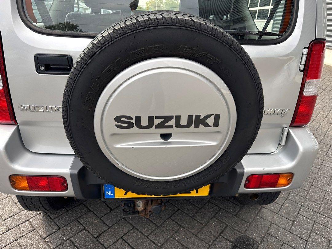 Suzuki Jimny 2005 — photo 9