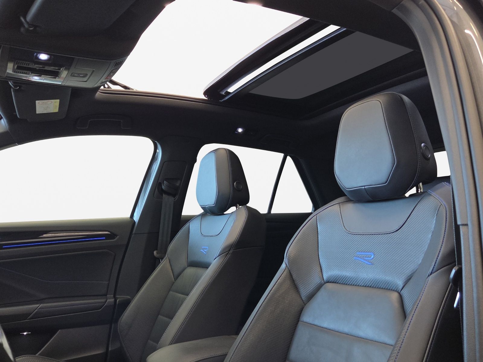 Volkswagen T-Roc - Bild 13
