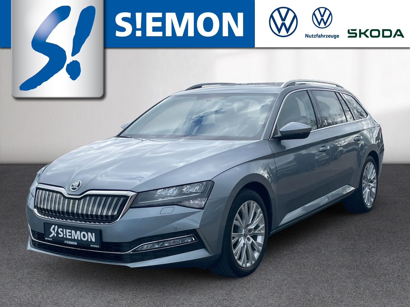 Skoda Superb Combi iV DSG Style Plus ACC Nav SHZ R-Kam
