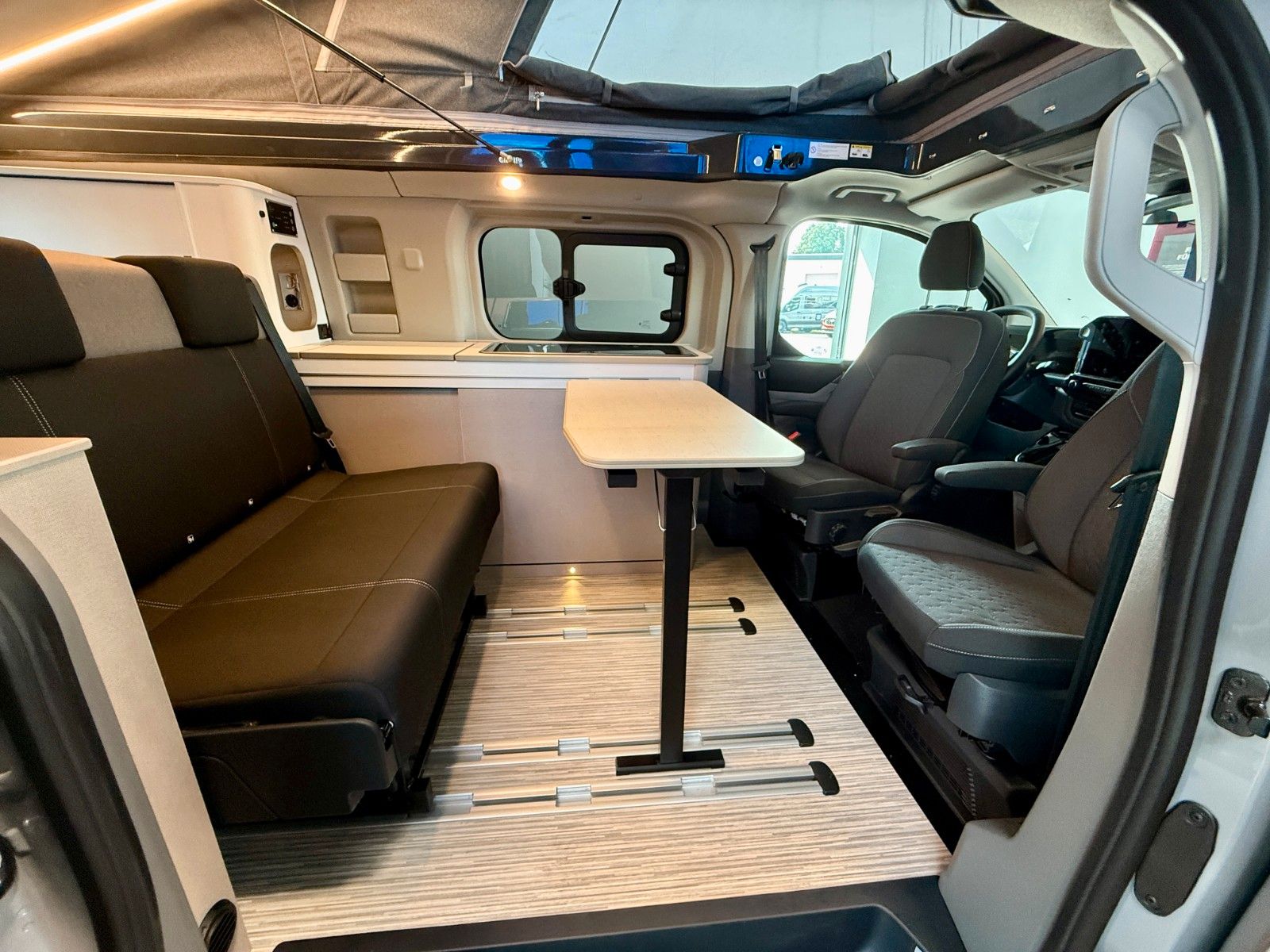 Immagine del veicolo Bürstner Copa C532 B66 | NUOVO 2025