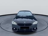 BMW 550i xDrive Topzustand - BMW 550 mit Benzin-Antrieb: Limousine