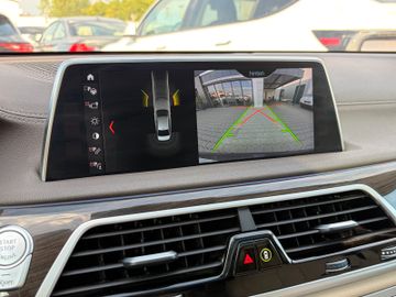 BMW 730 - 12