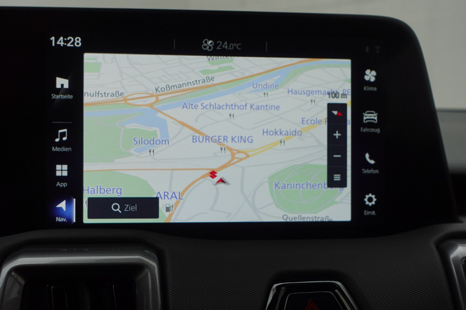 Fahrzeugabbildung Suzuki e Vitara 61kWh Comfort+ Allgrip,Navi,Pano,Kamera