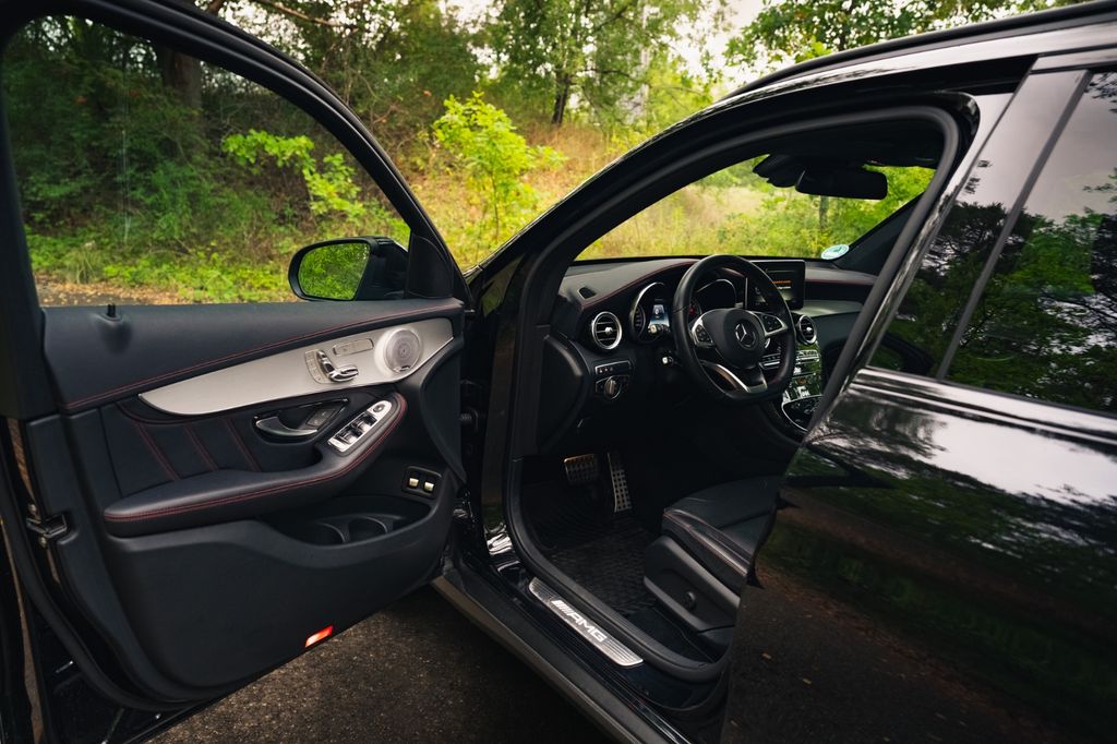 MERCEDES-BENZ GLC 43 AMG*PANO*AHK*BURM*ACC*MEMORY*Keyless* MERCEDES-BENZ GLC 43 AMG*PANO*AHK*BURM*ACC*MEMORY*Keyless*