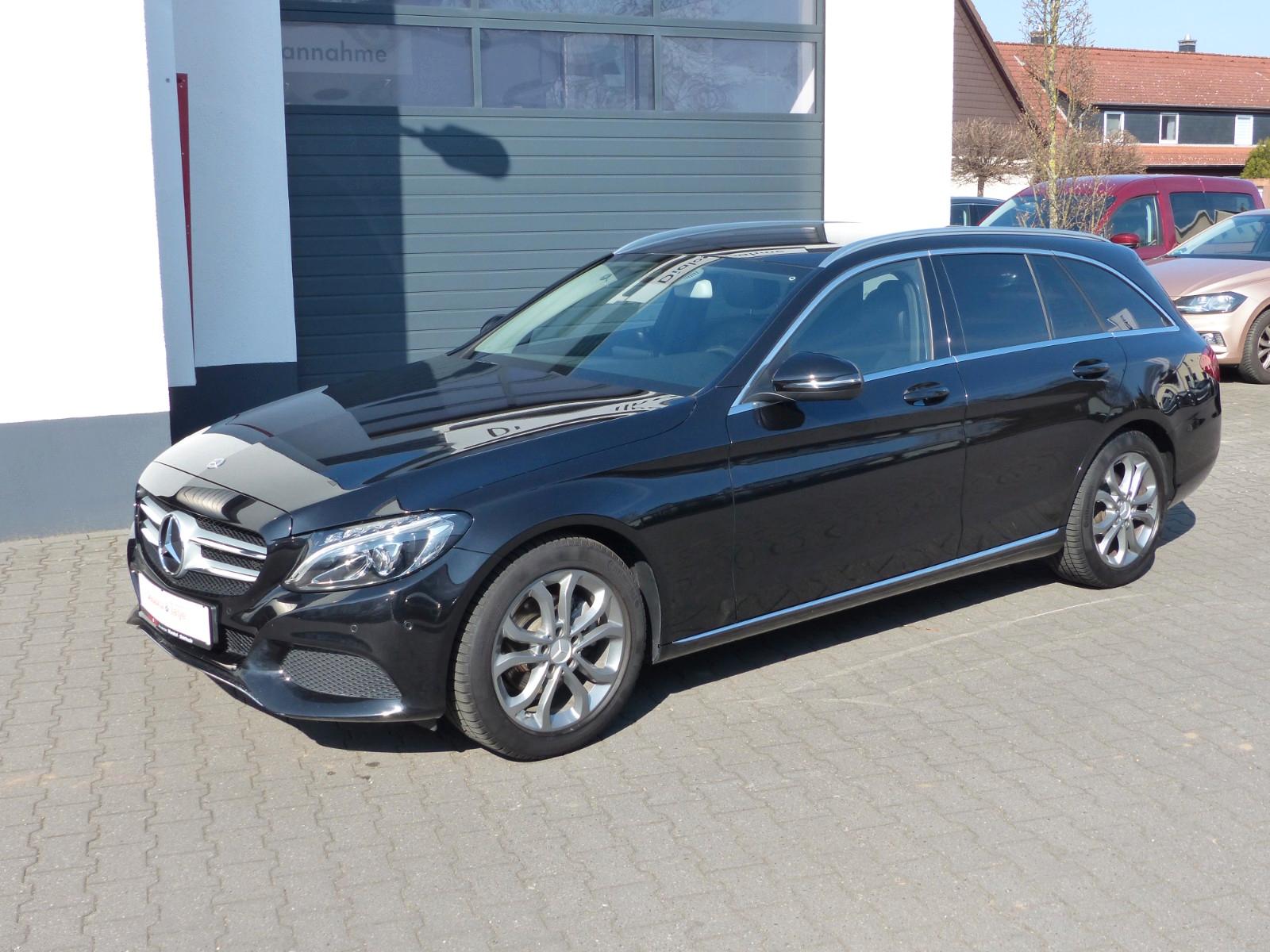 Mercedes-Benz C 180 T-Modell 1,6 Avantgarde ,AHK,NAVI,LED