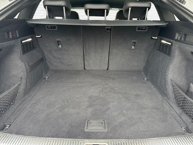 Fahrzeugabbildung Audi Q5 Sportback S line 40 TDI quattro 204 PS S tron