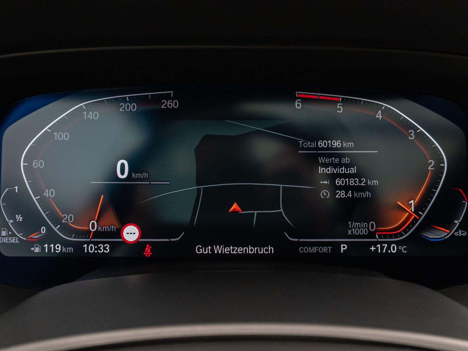 Fahrzeugabbildung BMW X5 xD25d M Sport Panorama Kamera HUD DAB H/K AHK