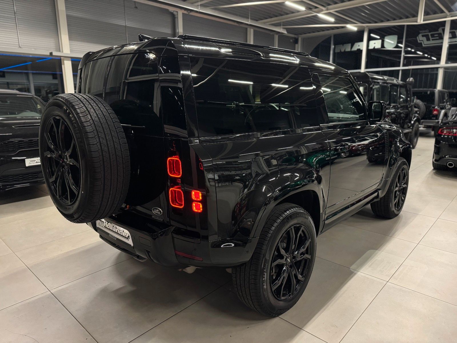 Fahrzeugabbildung Land Rover Defender 90 P400 3.0 XS Edition