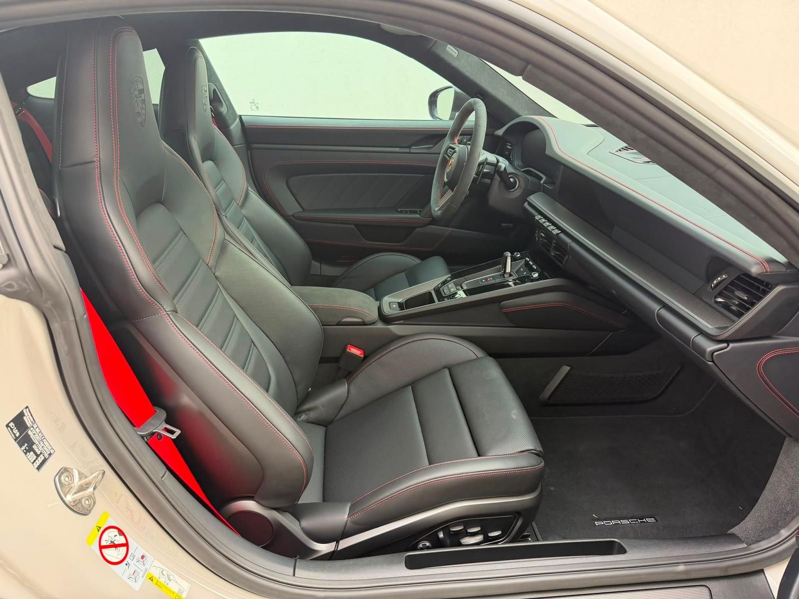 Porsche 991 911 Carrera 4 GTS Lift PASM PDLS+ BOSE Park+ foto 14