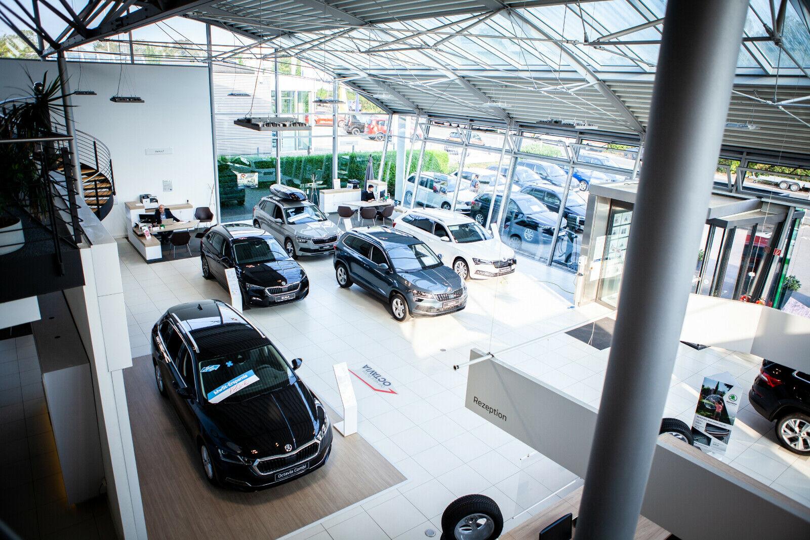 showroom-image-bottom