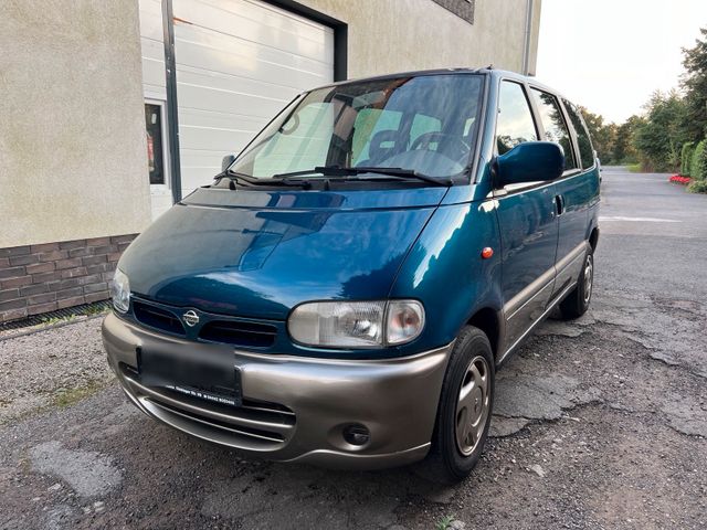 Nissan Serena 8-Sitzer, 104.000km original...