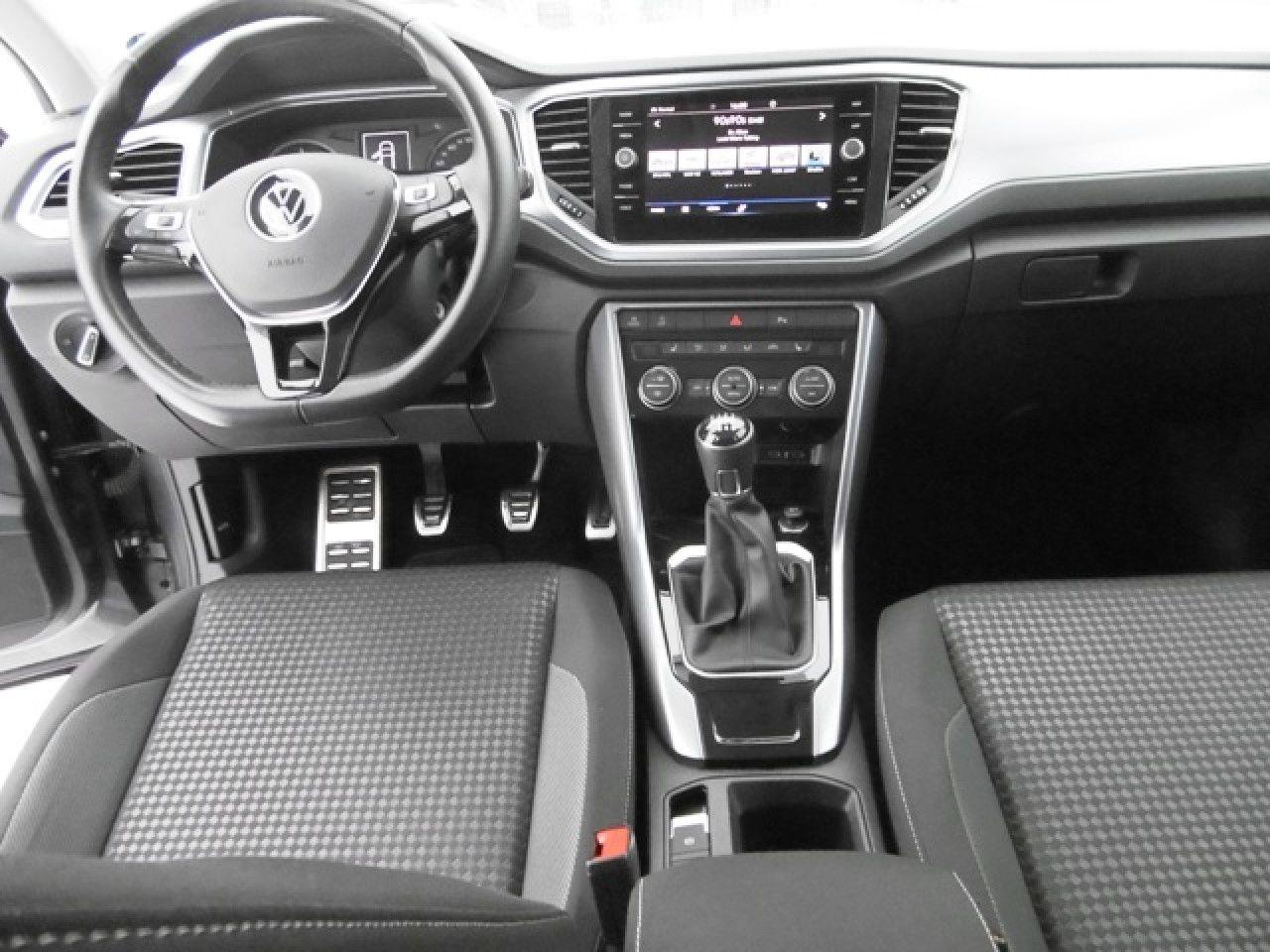 Volkswagen T-Roc 1.0 TSI Active Bluetooth Navi Klima