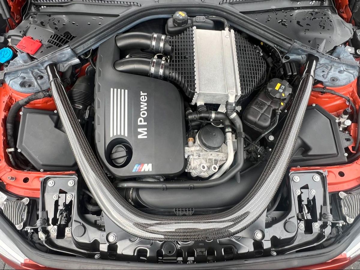 BMW M2 Coupe Competition foto 16