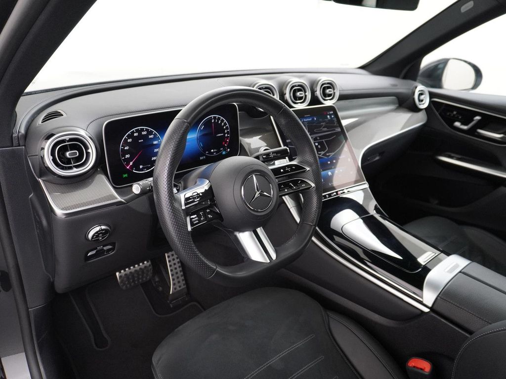Mercedes-Benz GLC 300 300e 4MATIC AMG Line panorama dach wegkl