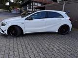 Mercedes-Benz A 45 AMG Mercedes-AMG A 45 4MATIC DCT Merced...