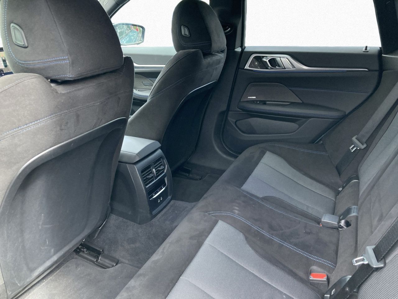 BMW i4 - Bild 18