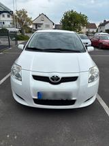 Toyota Auris 1.6l - Toyota Gebrauchtwagen in Aschaffenburg