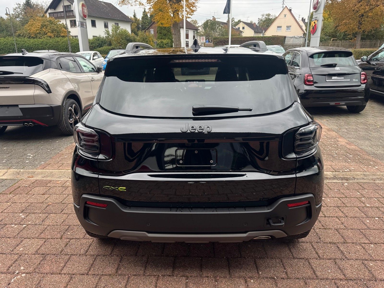 Fahrzeugabbildung Jeep AVENGER 4XE The North Face AWD Navi Kamera