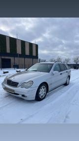 Mercedes-Benz Mercedes 220cdi Baujahr 2001 - Mercedes-Benz 200: Kombi, B