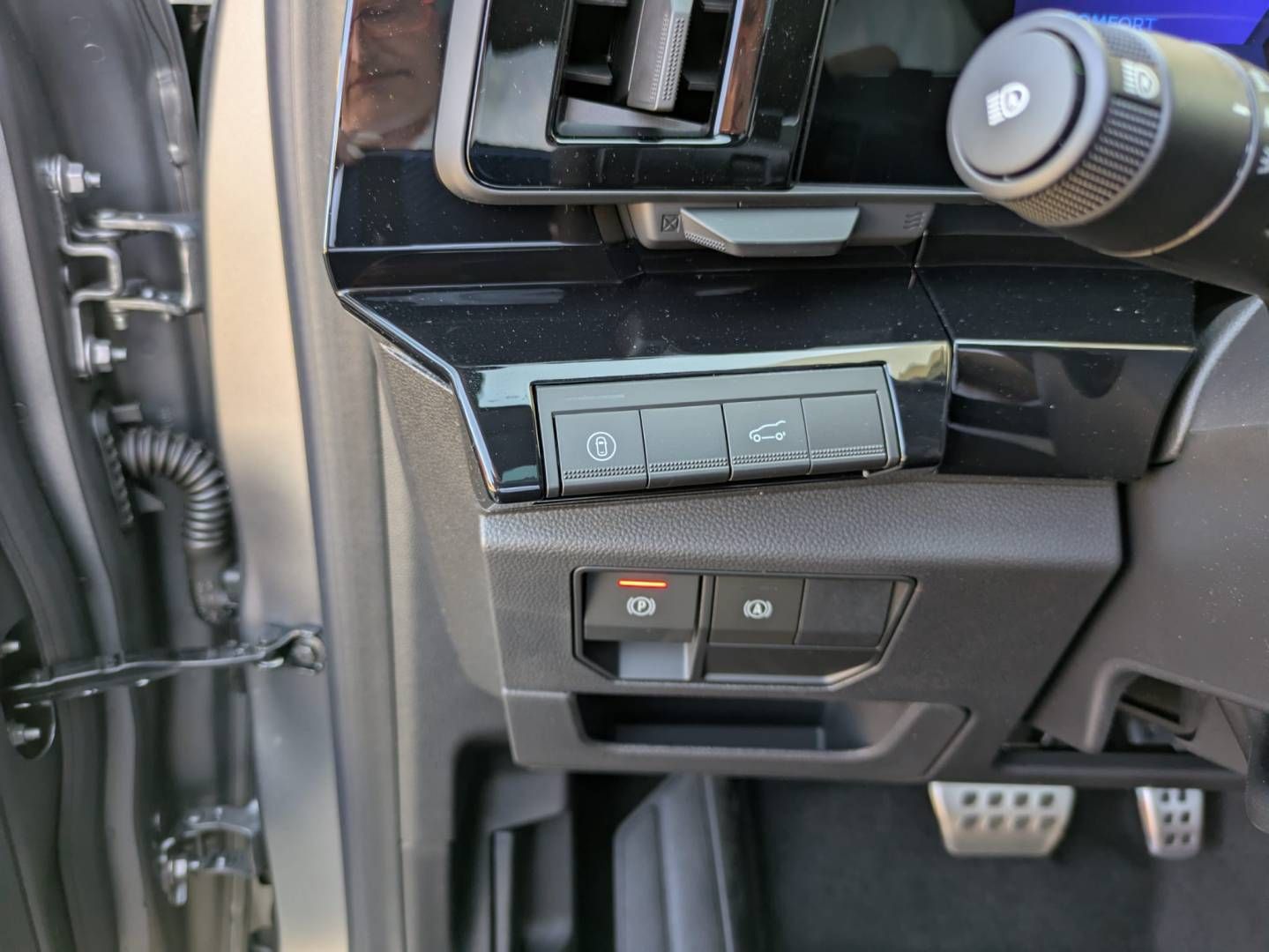 Fahrzeugabbildung Renault AUSTRAL Esprit Alpine Full Hybrid E-Tech 200