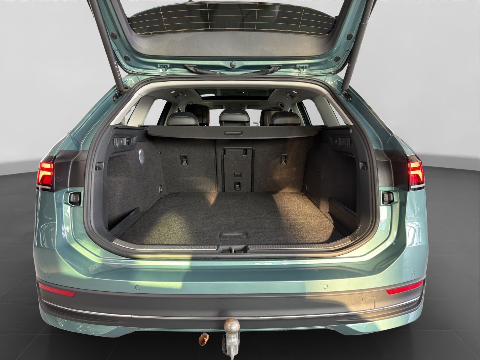 Volkswagen Passat Variant - Bild 17