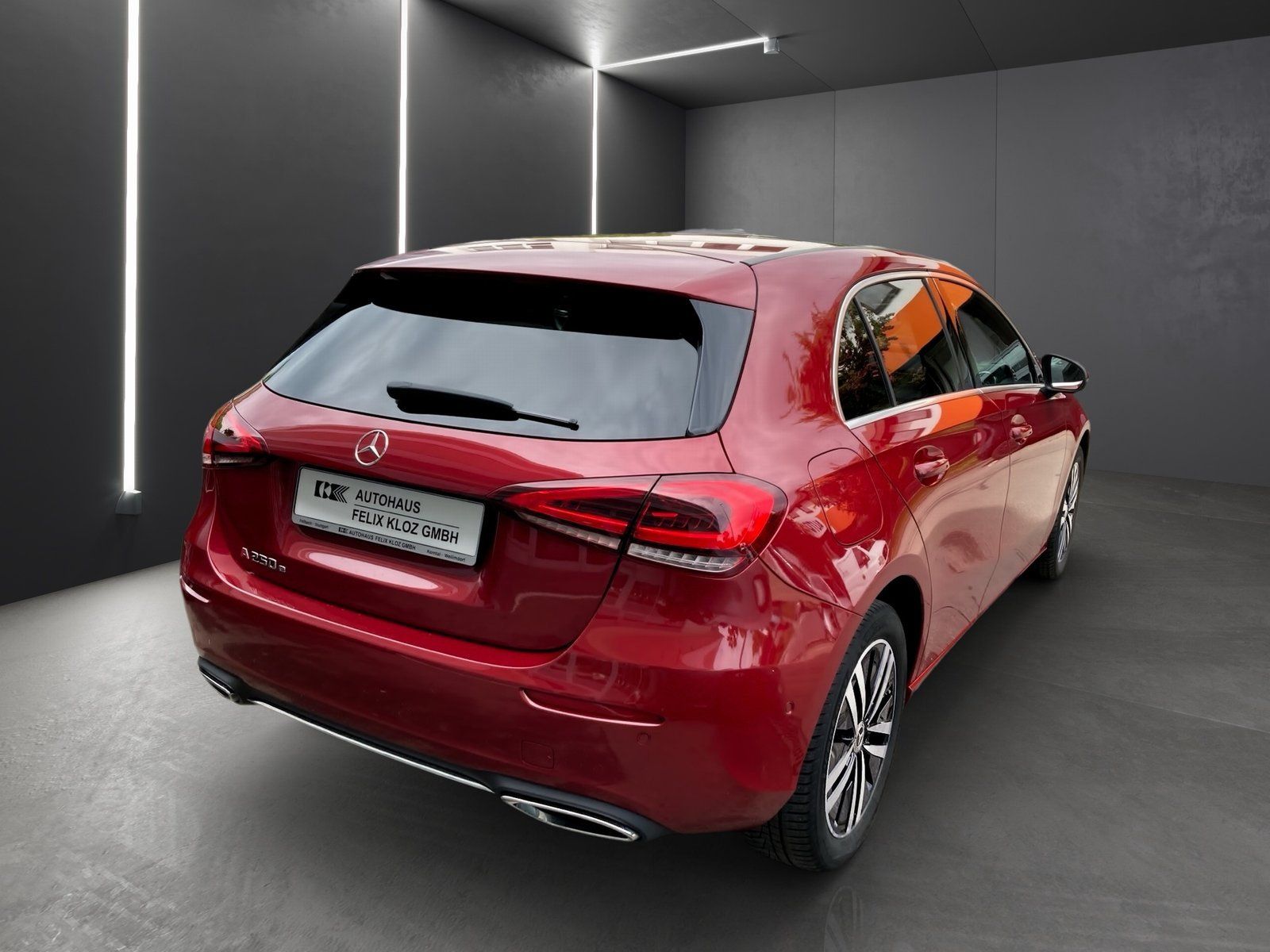 Fahrzeugabbildung Mercedes-Benz A 250 e Progressive*Panorama*LED*Kamera*MBUX-Hig