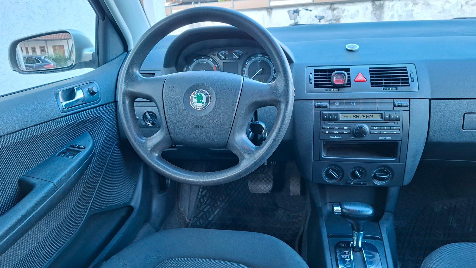 Skoda Fabia 2004 — photo 14