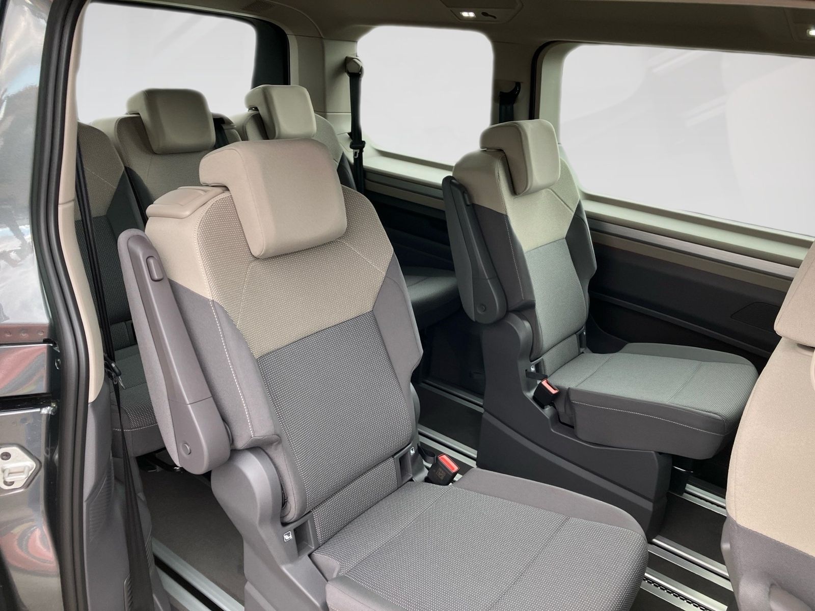 Volkswagen T7 Multivan - Bild 10