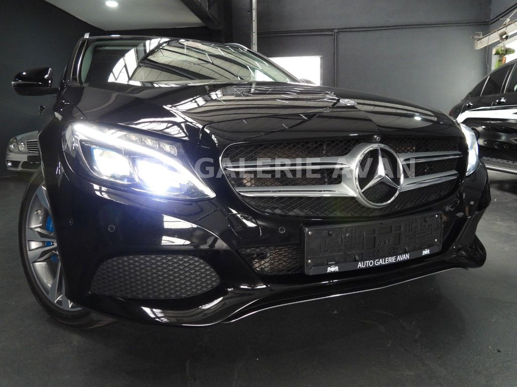 Image of Mercedes-Benz C 350