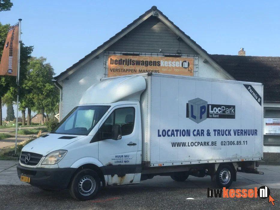 Mercedes-Benz Sprinter 311 CDI euro 4 bakwagen Koffer closed b