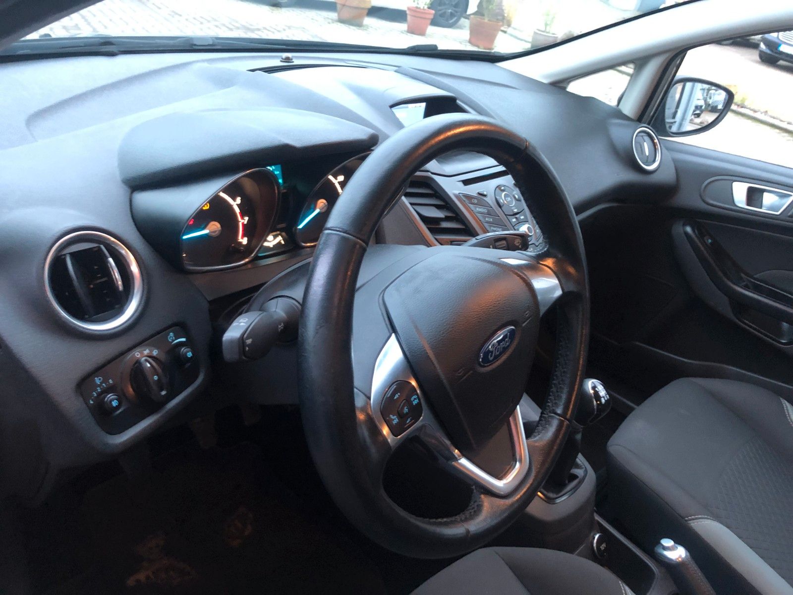 Fahrzeugabbildung Ford Fiesta Celebration