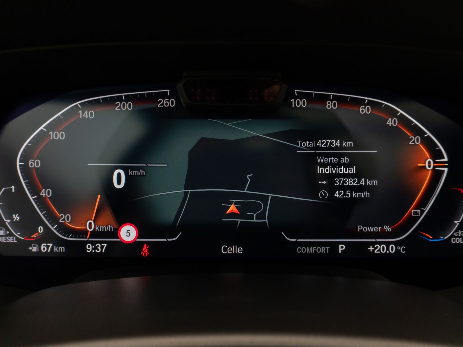 Fahrzeugabbildung BMW X5 xD30d M Sport Panoram Kamera HUD DAB HiFi 21"