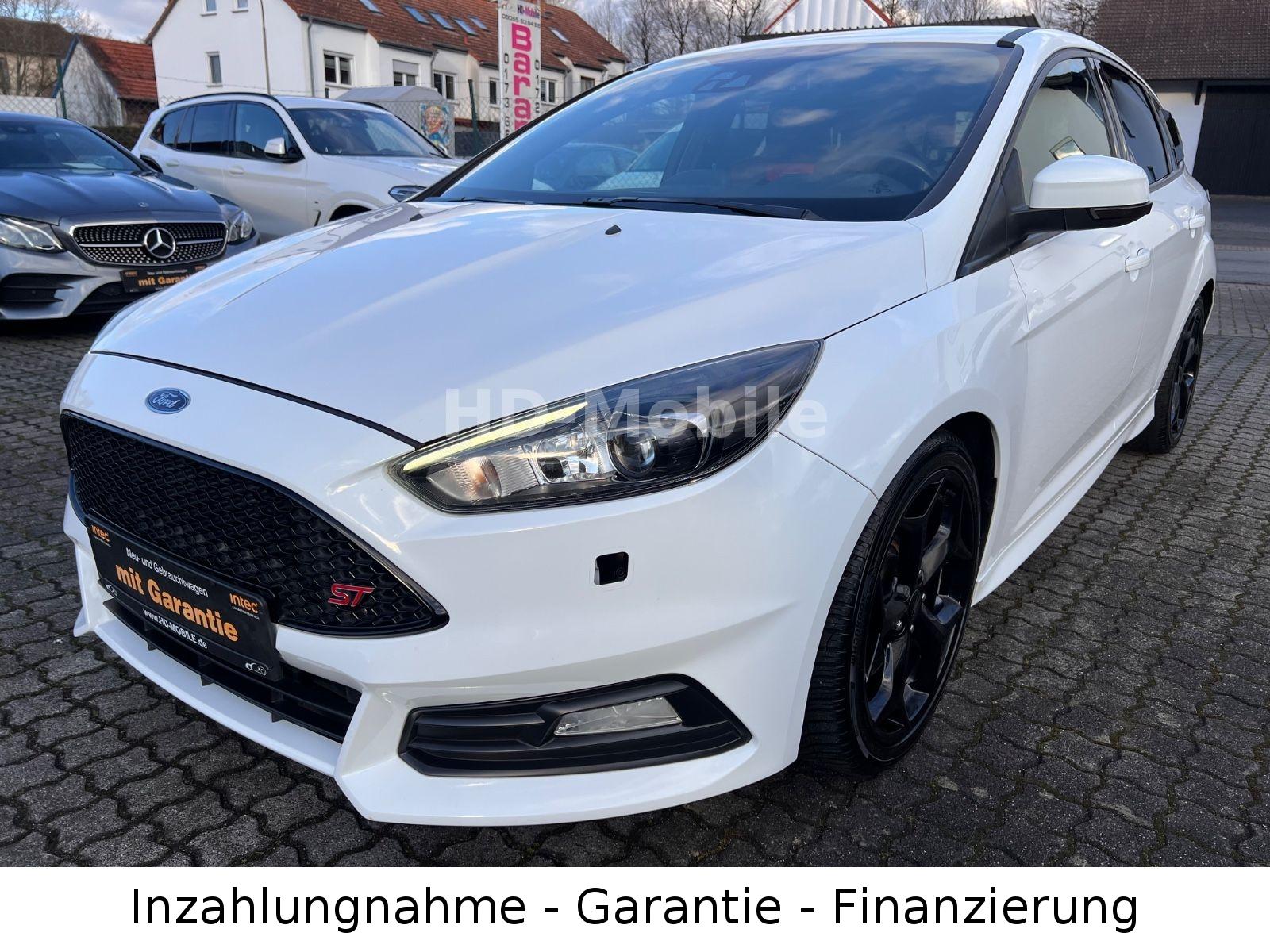 Ford Focus Lim. ST, Automatik, Navi, Xenon, Leder
