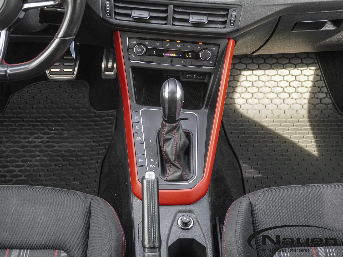Volkswagen Polo VI GTI 2.0 TSI DSG Navi LED ACC Dyn. Kurven, миниатюра 13