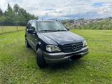 Mercedes-Benz ML 320 - 2001 Mercedes ML - Mercedes-Benz ML 320 aus 2001