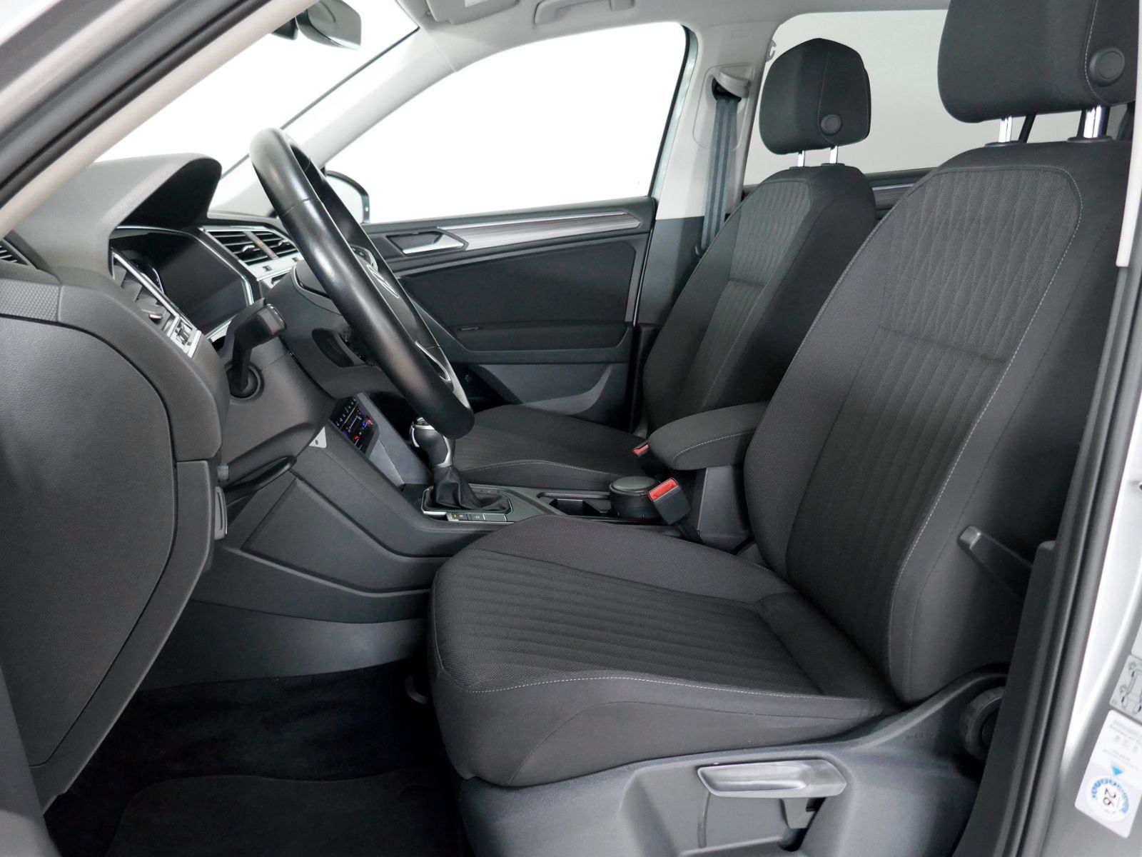 Fahrzeugabbildung Volkswagen Tiguan Allspace Life 2.0 TDI | LED AHK ACC