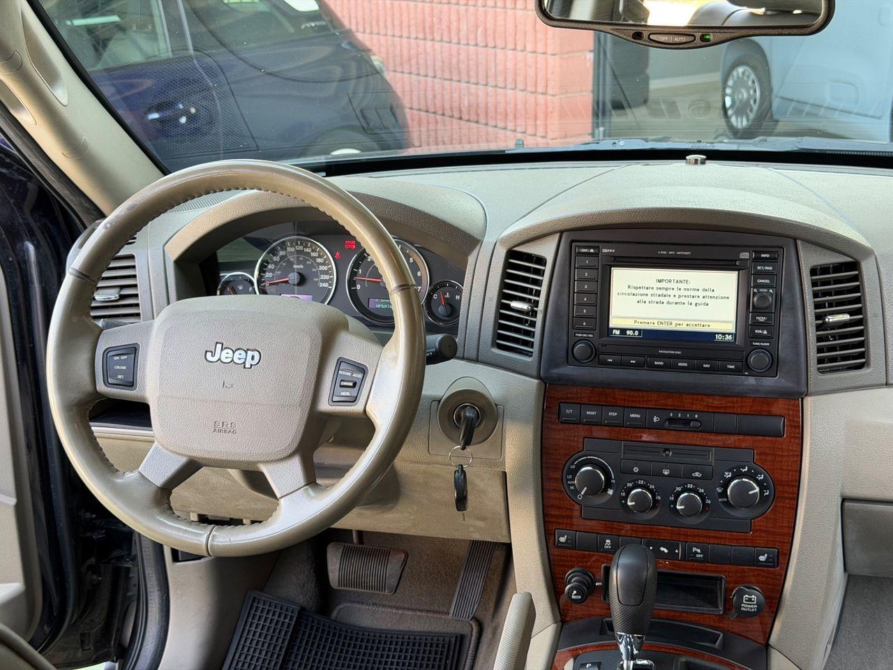 Jeep Grand Cherokee 2005 — photo 5