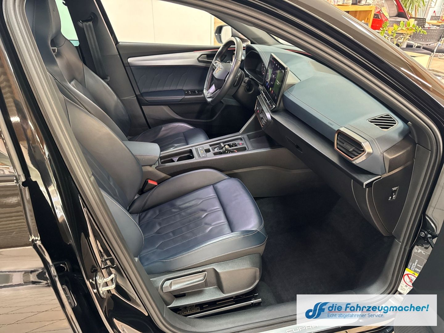 Fahrzeugabbildung CUPRA Leon Sportstourer VZ AD Navi Leder Digitales Coc