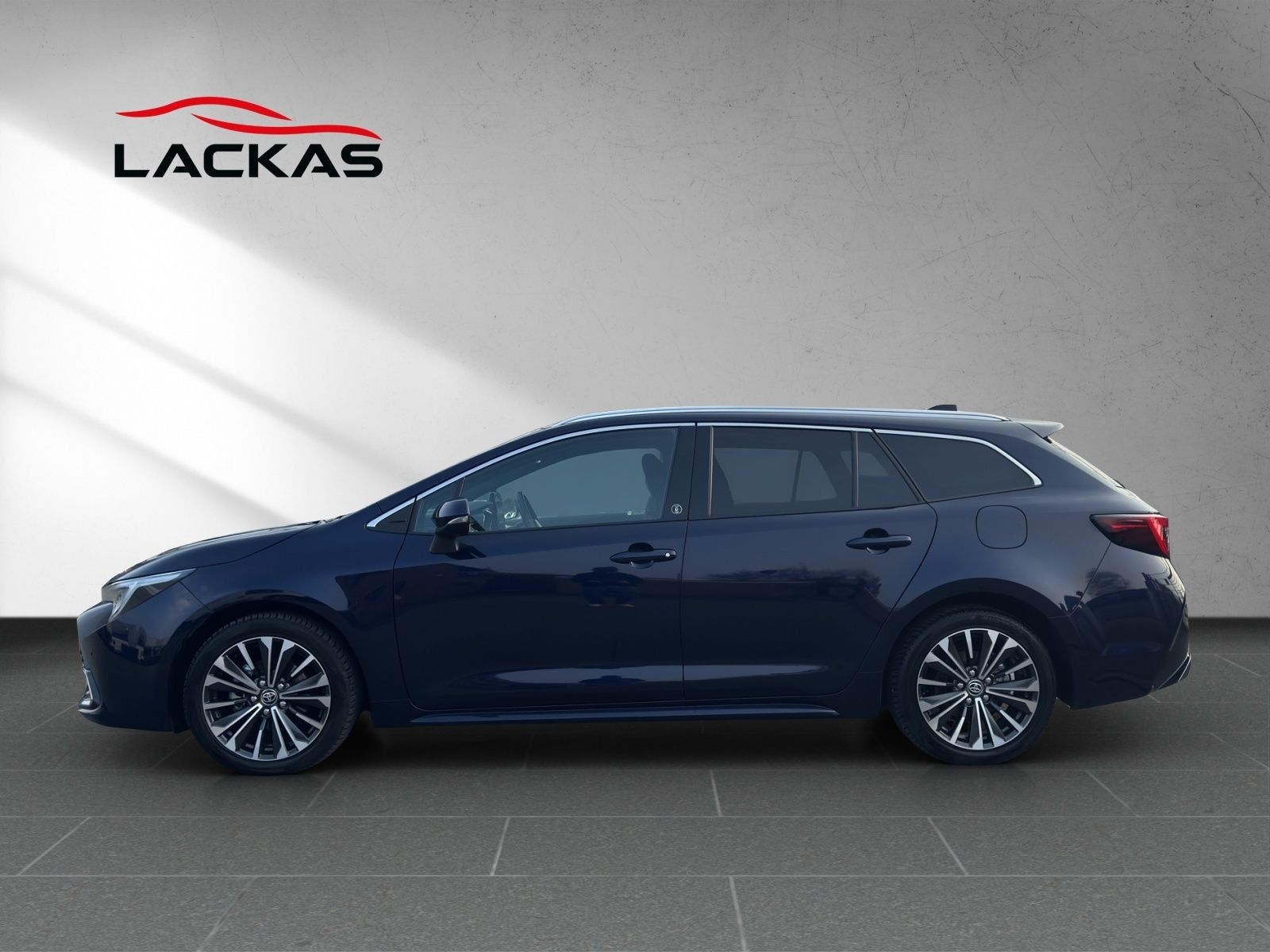 Toyota Corolla Touring Sports Hybrid Team D imagem 2