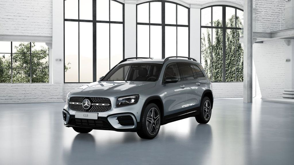 2025 Mercedes-Benz GLB 220