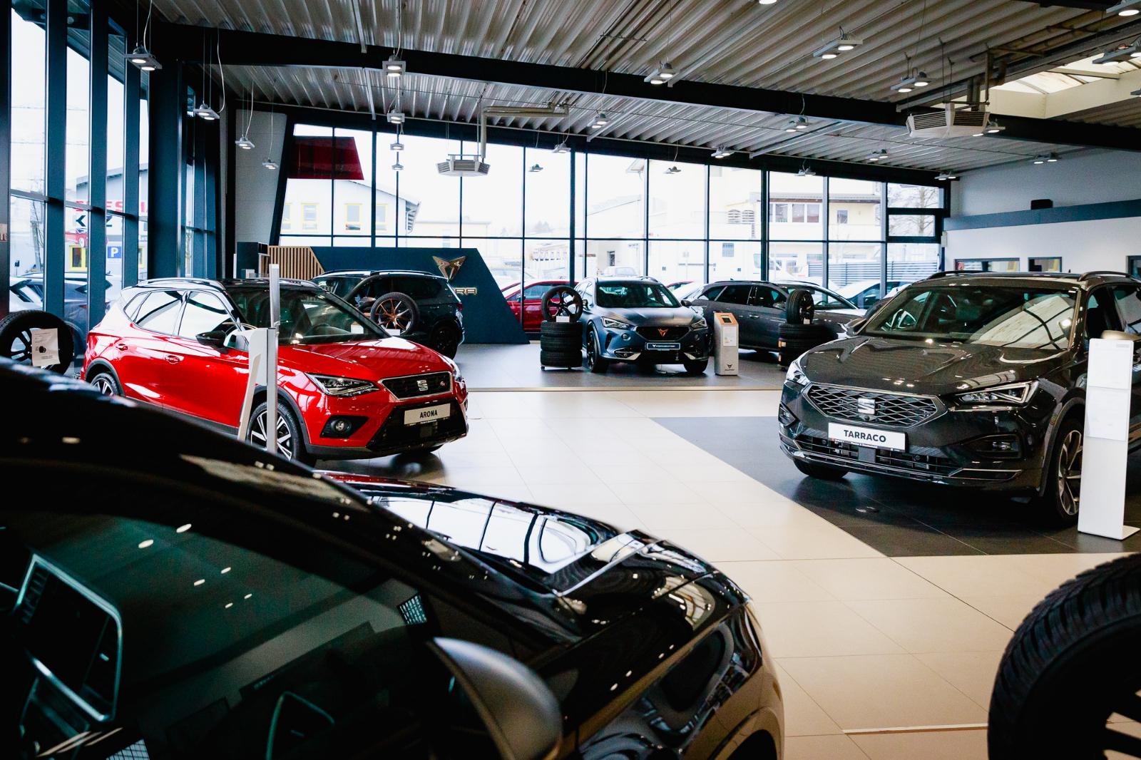 showroom-image-main